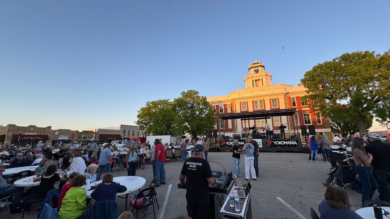 Moe Bandy & Mark Scott LIVE in San Saba, Texas - May 3, 2025
