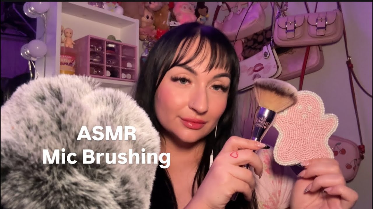 ASMR Mic Brushing + random triggers👻💓