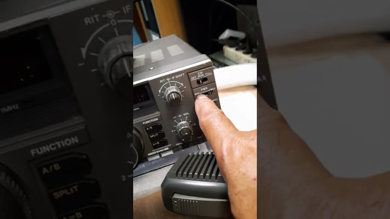 Test Power Kenwood TS 680 S SN 20900102 open 27 Mhz @yc2njo channel
