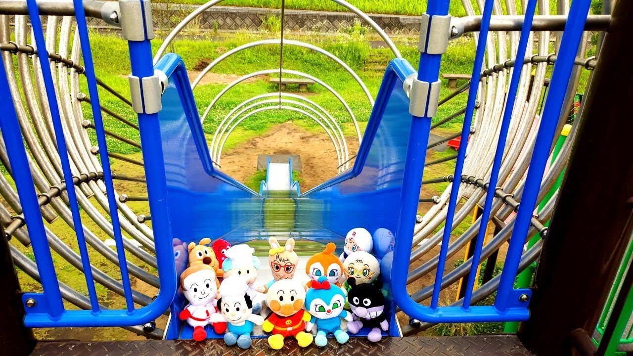 アンパンマン！おもちゃ　アニメ☆公園でかくれんぼ♡みんな、どこにいるかな？【隠れんぼシリーズ】