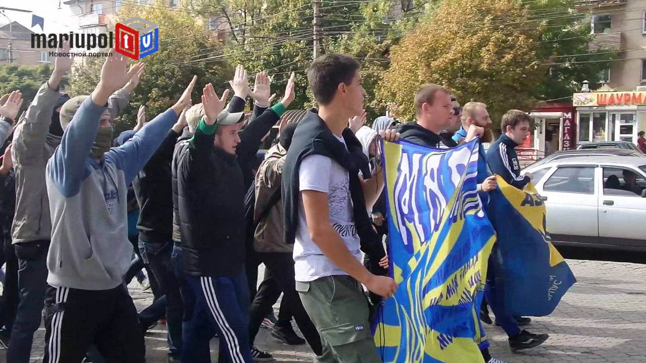 Ультрас Мариуполя требуют декоммунизировать ФК «Ильичевец»
