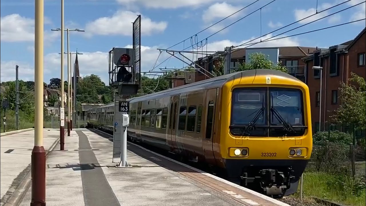 West Midlands Railway Class 323 EMU 323 208 Lichfield City to Four Oaks