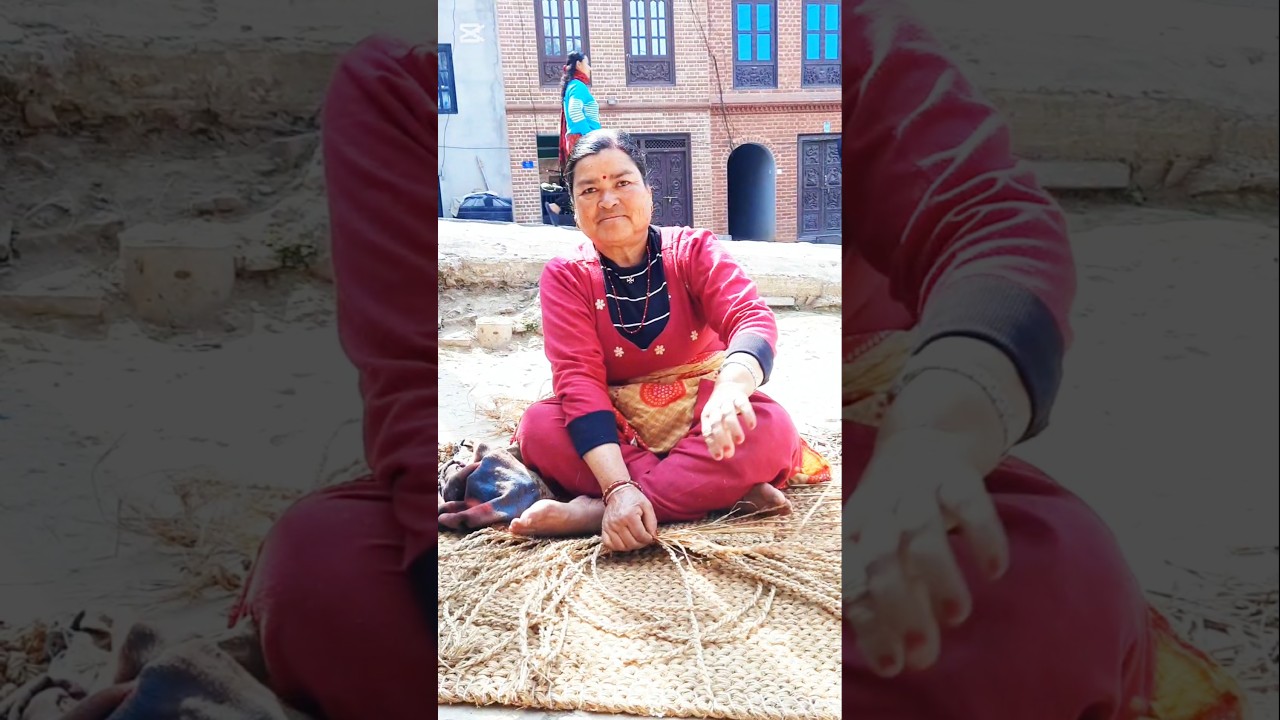 🇳🇵😍Nepali people 🇳🇵#nepal #nepaliculture #newari #local #localproduce #kathmandu 😝😝