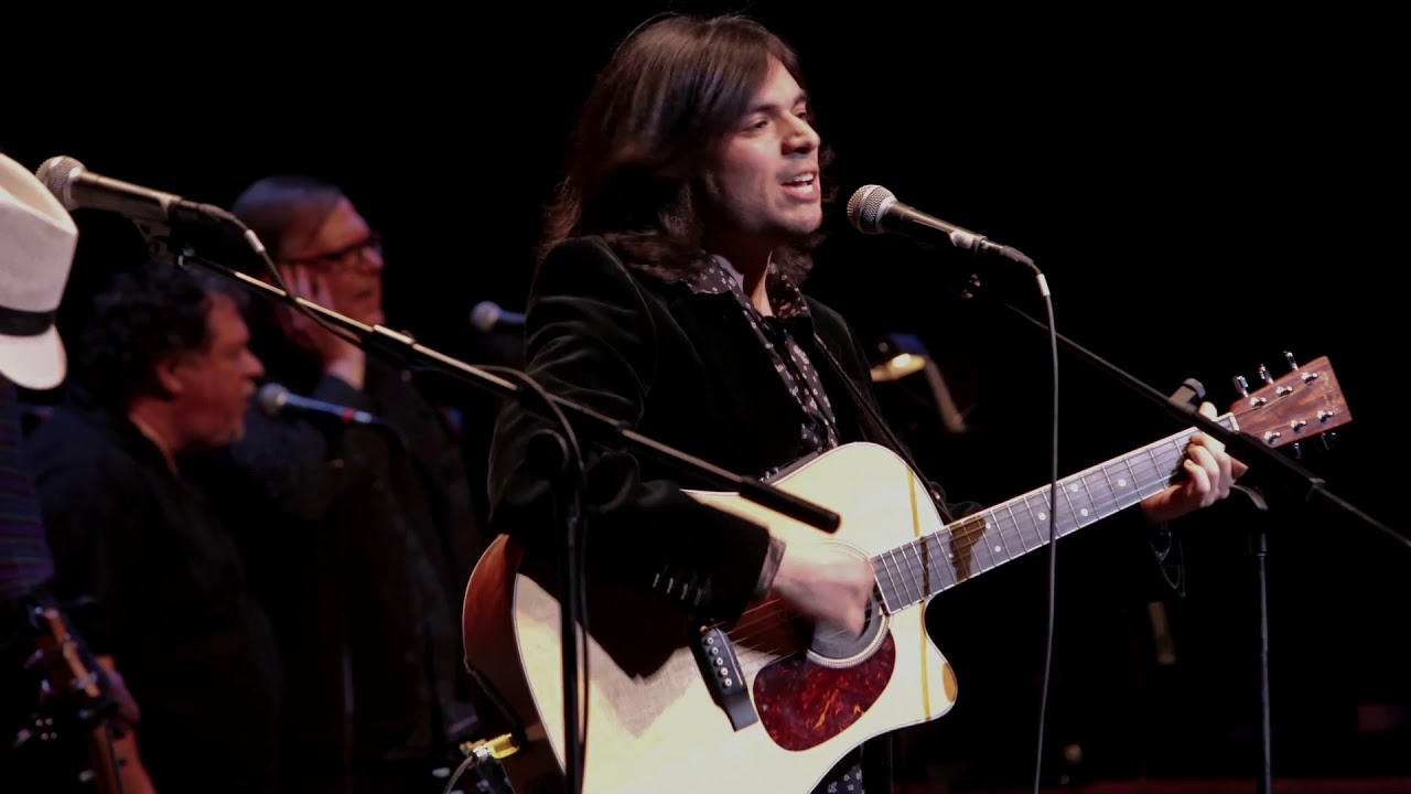 08, Wild Honey Orchestra, featuring Nick Guzman-There She Is