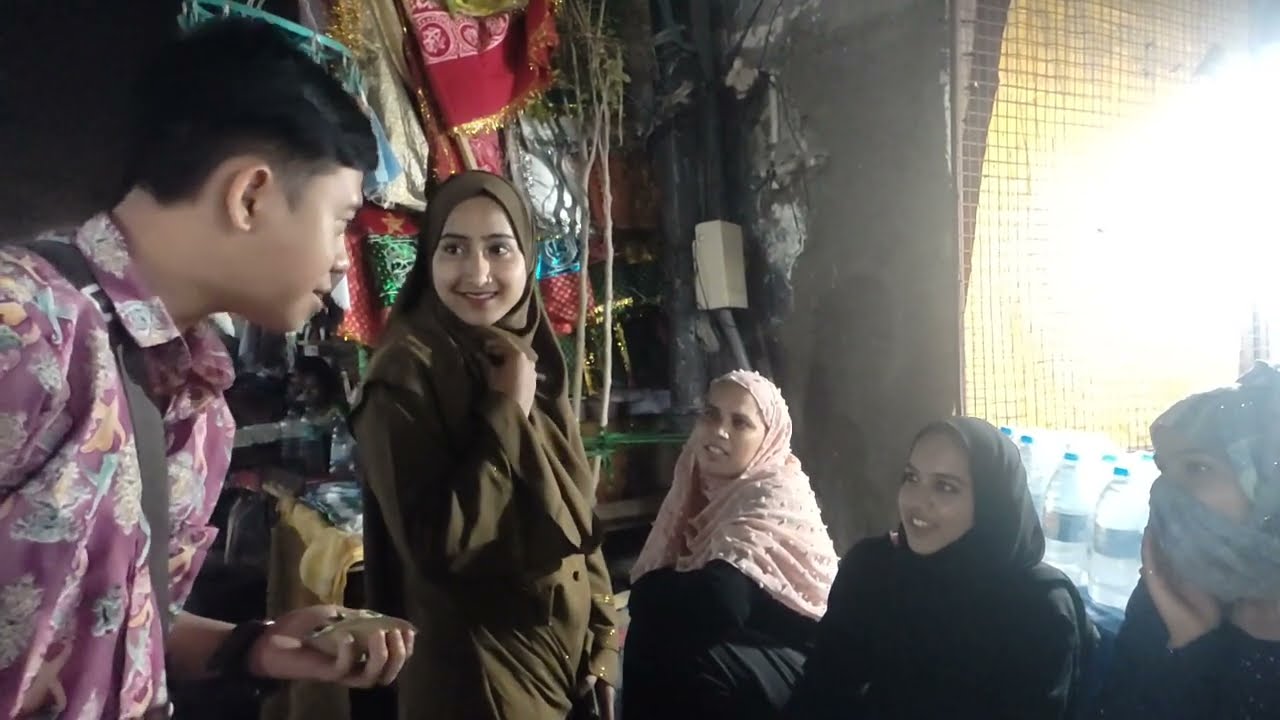 Pandangan Pertama Awal Aku Berjumpa Cewek Cantik India 😊😊