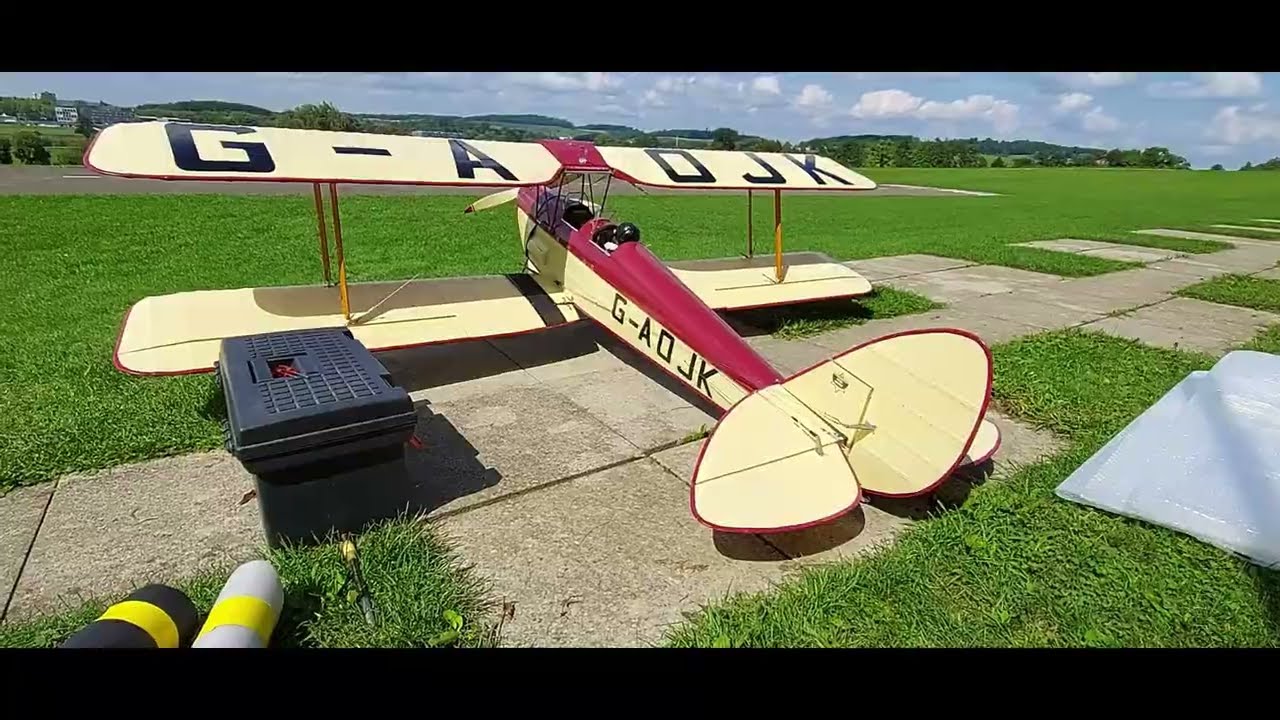RC Tiger Moth