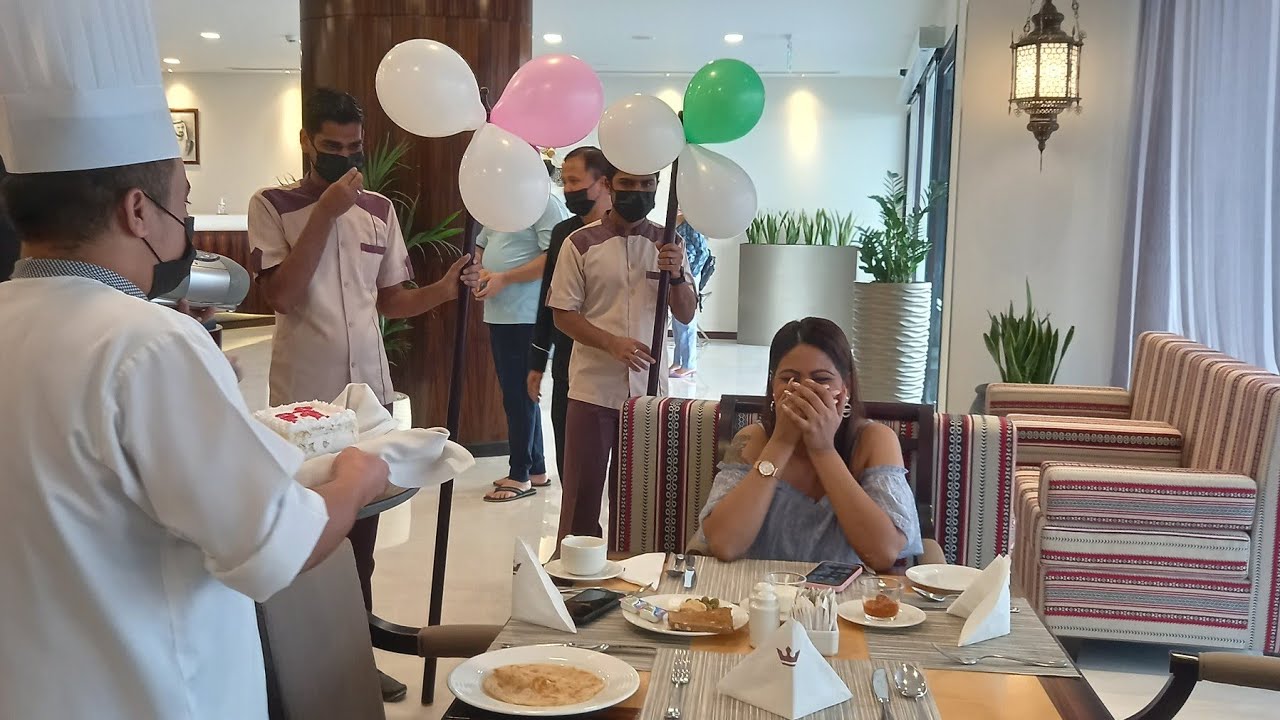 Heart Touching Surprise On My Biryhday 🎂 At Savoy Suites Hotel Apartments Day 2 | Mamta Sachdeva