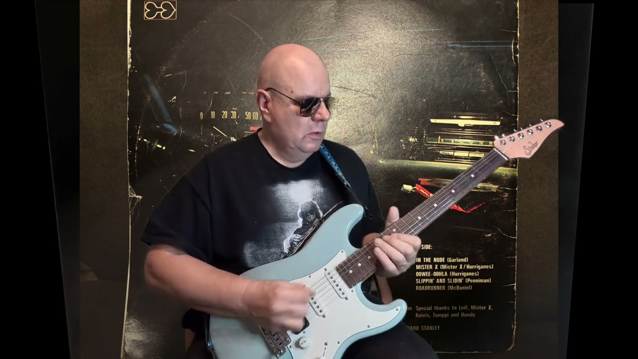 Timo Pääkkö - It Aint What You Do ( Hurriganes Playalong )