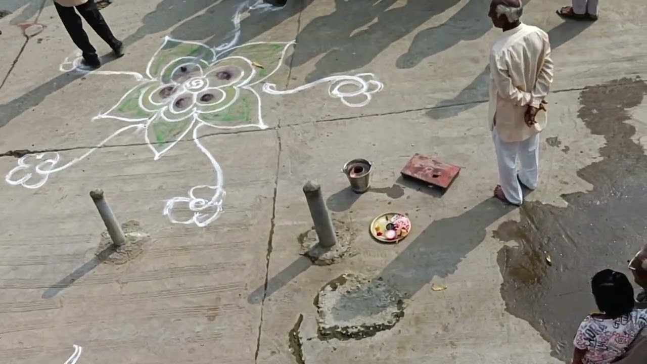 श्री दानाजी महाराज संस्थान मधील समाप्ती निमित्त निघालेल्या मिरणुकीचे आझाद चौक येथील आगमन 