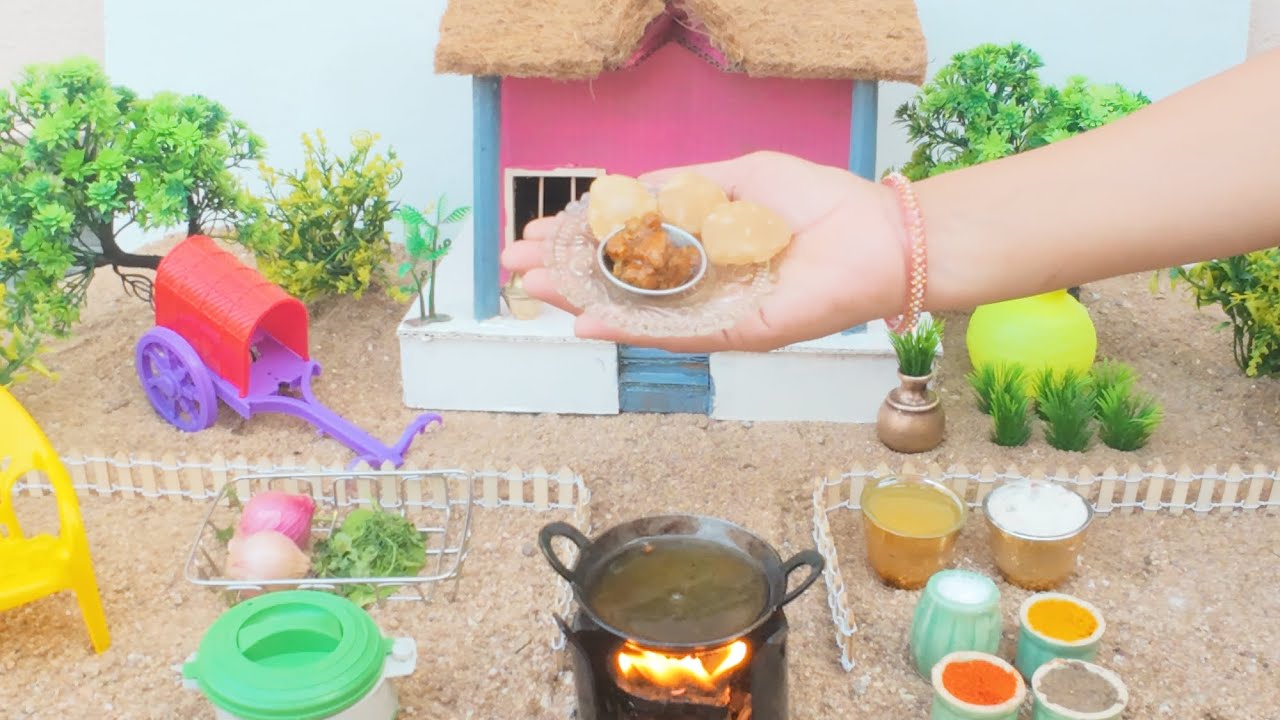 Miniature Chicken Curry With Poori| Mini Cooking Channel|