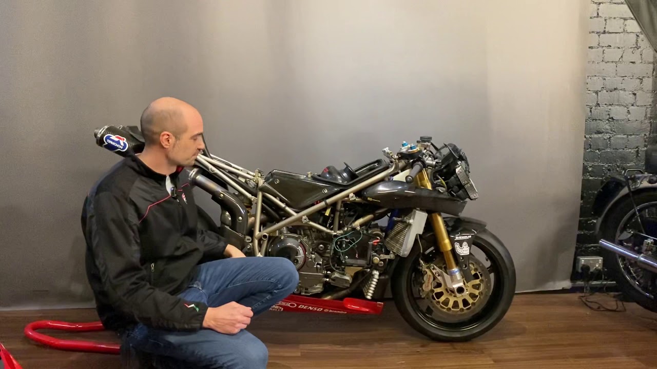 Ducati 996RS Corse, технический взгляд на кузов