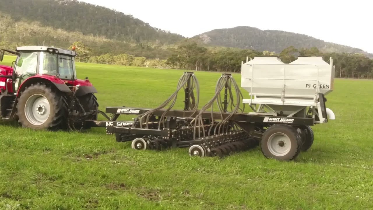 Seeding 2021 Australia with the Direct Seeding equipment (Narrow Fold, Pasture Drill and K-HART )