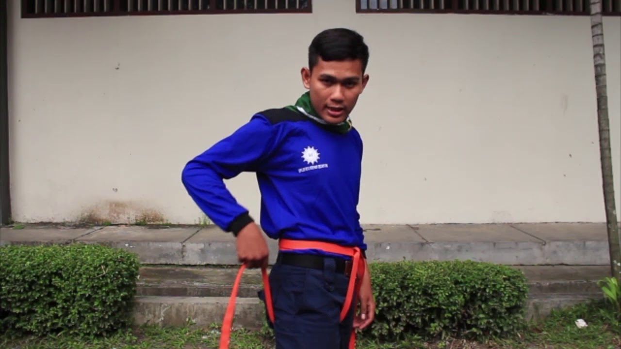 Cara Memakai Tali Tubuh Menggunakan Webbing Tipe A (Putra)