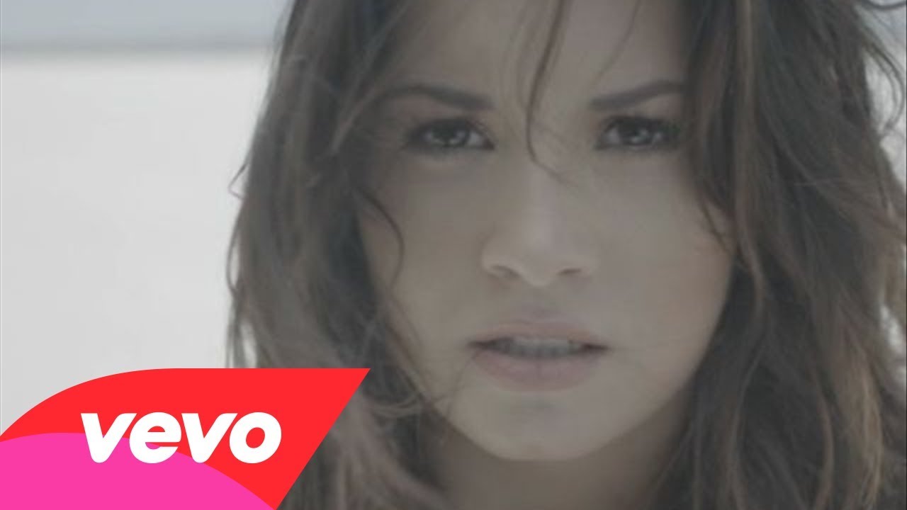 Demi Lovato - Skyscraper - OFFICIAL MUSIC VIDEO (reverse/backwards)