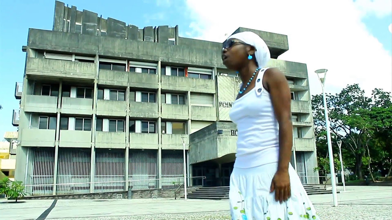 LITTL' DOLL (rann' dèmin méyè) clip officiel LABAD WIDDIM by skyma LOVE UNIVERSEL PROD