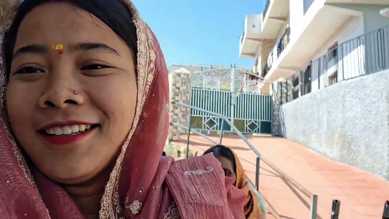 Daily vlog   salon🥻i kapde 🥻Diye👗 silne ke liye  #support ##likeforlikes #success #vlog 