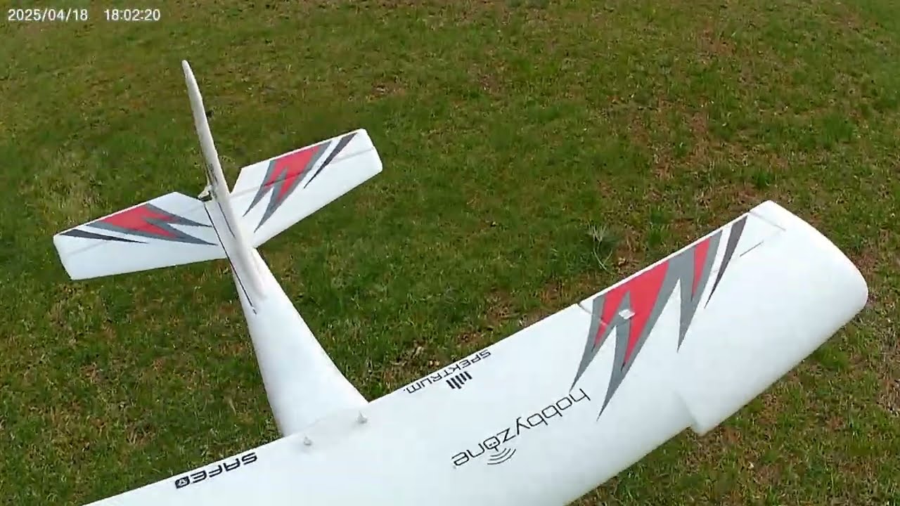 hobbyzone apprentice stol 700 in very high winds today (3s helped out lol)4/18/25