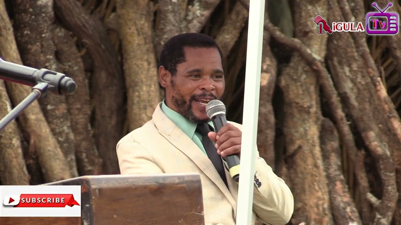 Abantu bakwaZulu babambe elokuthi uMtanenkosi walotsholwa izinkomo zokhokho babo. 