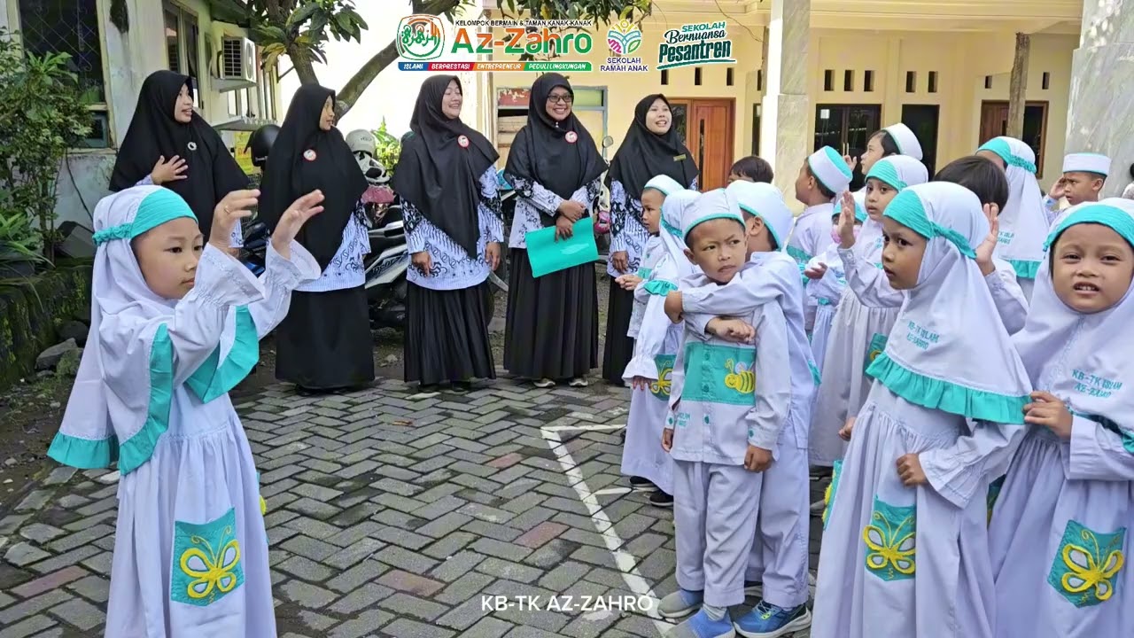 Upacara Peringatan Hari Guru Nasional 2025 KB-TK AZ-ZAHRO