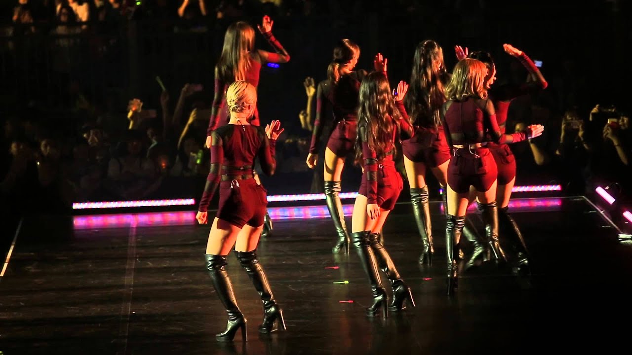 150517 FNC Kingdom in Hong Kong AOA - like a cat fancam