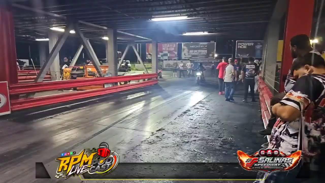 El último de la noche de hoy  Sabado!!…Pases de Pruebas para todas las categorías!!