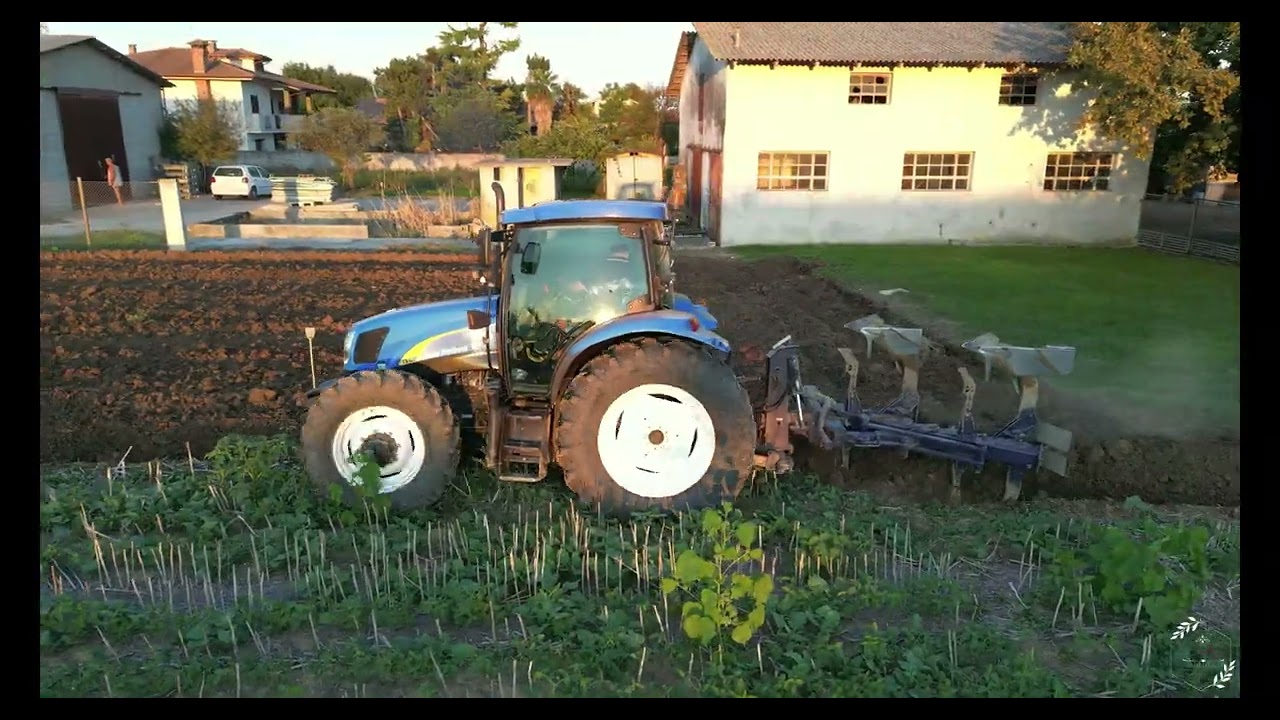 Real Farming New Holland ts100 e New Holland t6030 doppia aratura