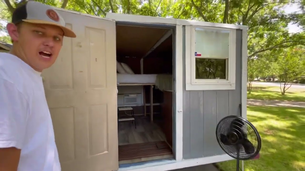 UNDER $2000 TINY HOME ON WHEELS!