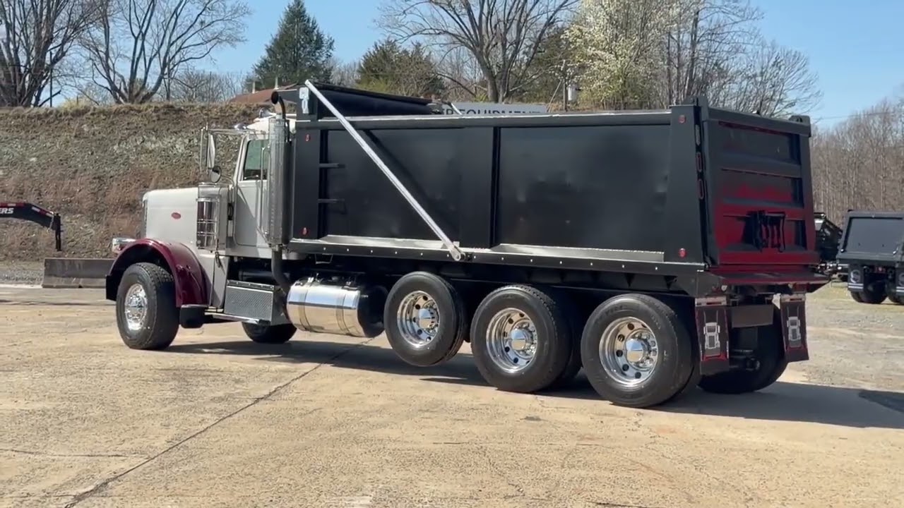 2009 PETERBILT 388 For Sale