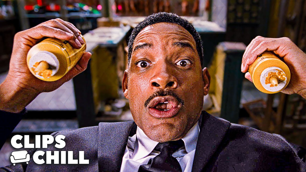 Will Smith Destruye a los Alienígenas con... Mostaza? | Hombres de Negro 3