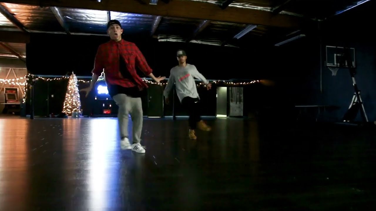 Homero Flores-Wong X Gordon Watkins | Stuck On Stacks | Snowglobe Perspective Archives