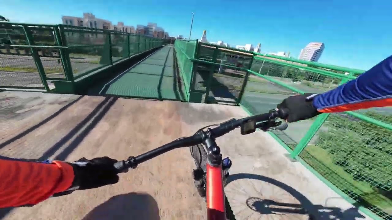 Bike: saindo de Águas Claras e indo até o Guará. um pedal prá não perder o costume. Dom, 15/02/206.