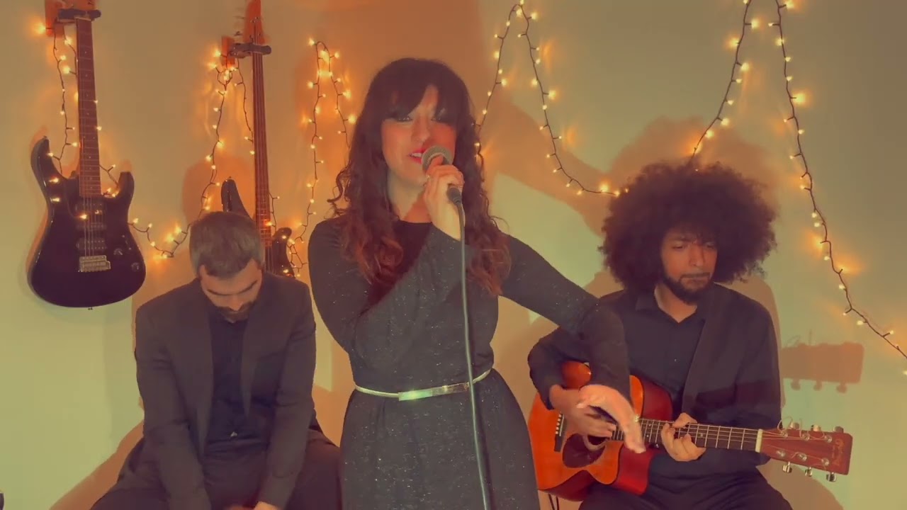 Louise Golbey Trio - Waterfalls (TLC cover)