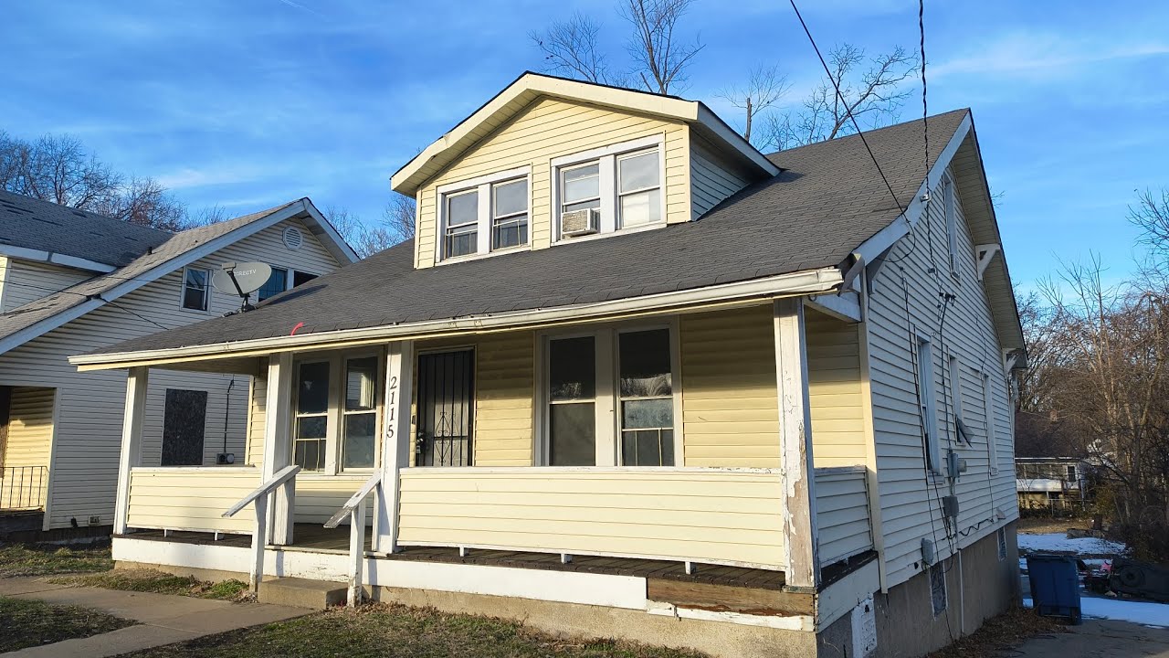 2115 McLaren St Louis MO 63136