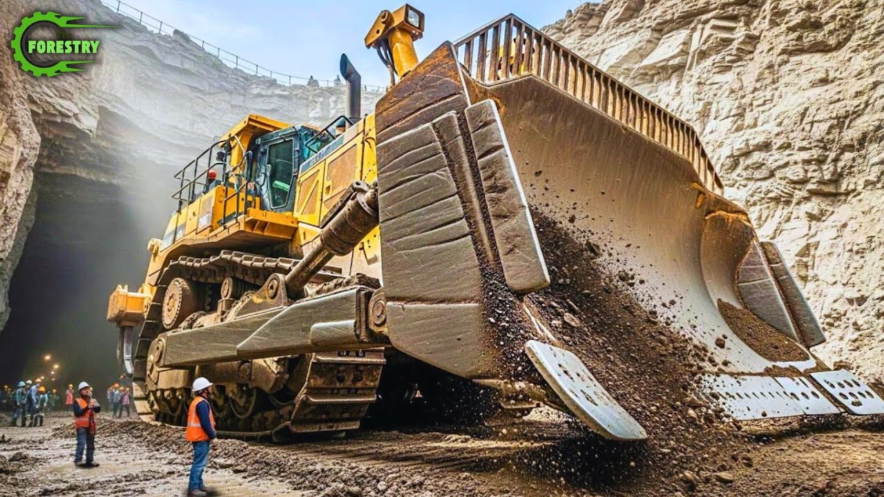 Jaw-Dropping Bulldozer Operator Skills So Crazy You’d Think They’re Fake! #45