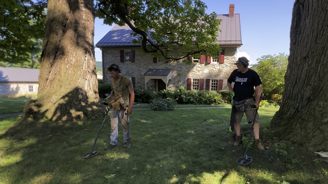 What a Score! - Metal Detecting a 1700's Homestead in Search of Early Settler Treasures!