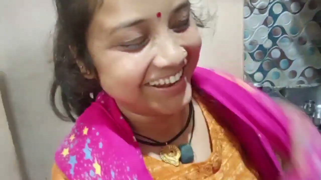 चांदनी ने बनाई आज  कड़ी 🤤😘