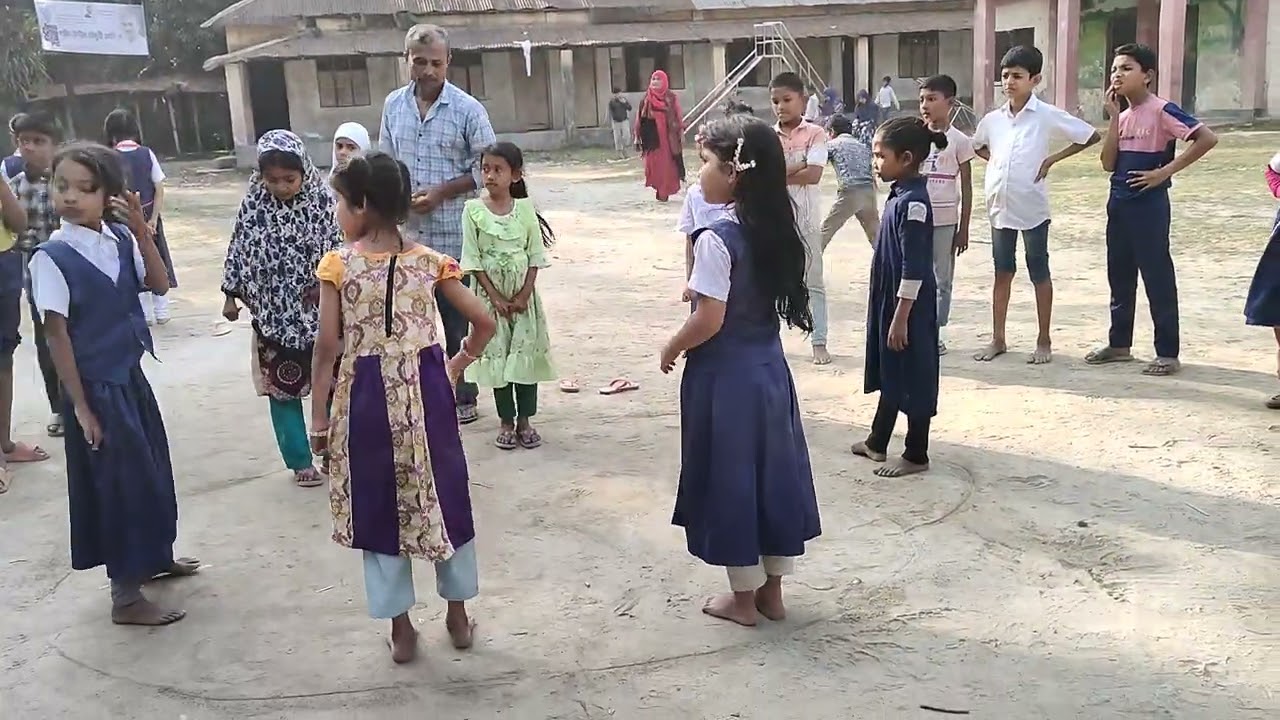 শিশুদের খেলা, জলে-ডাঙায়।