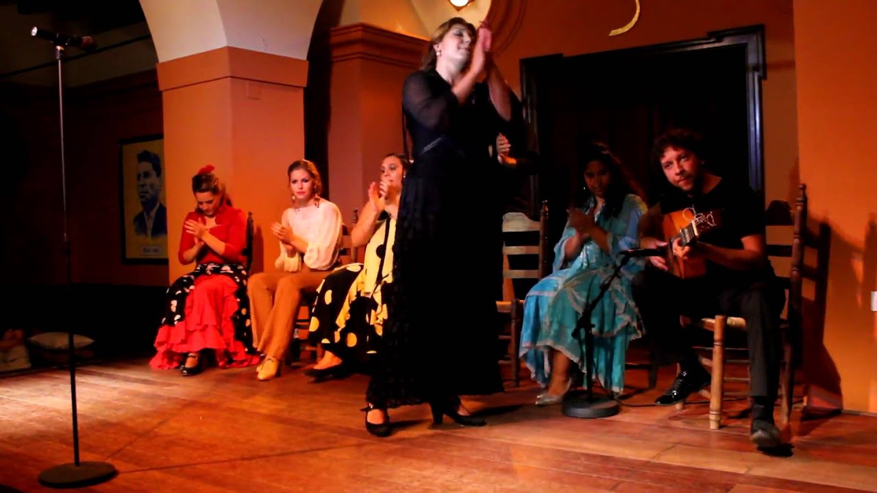 Mara Rey en el tablao del Bereber (HD)