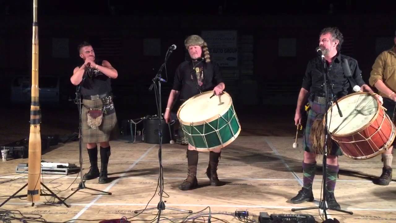 The Wicked Tinkers play Ramblin Rover for me