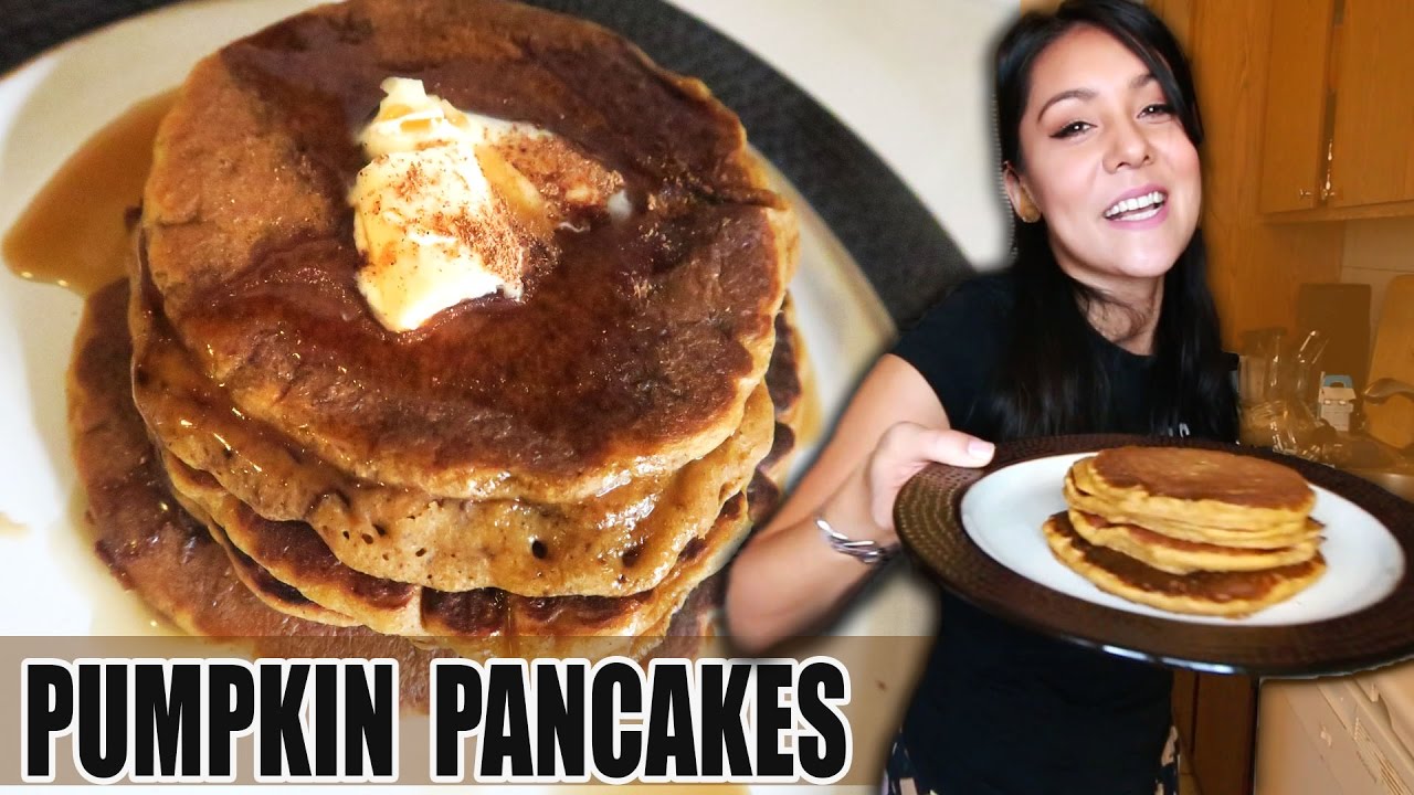 PUMPKIN SPICED PANCAKES! 🎃  #TastyTuesday