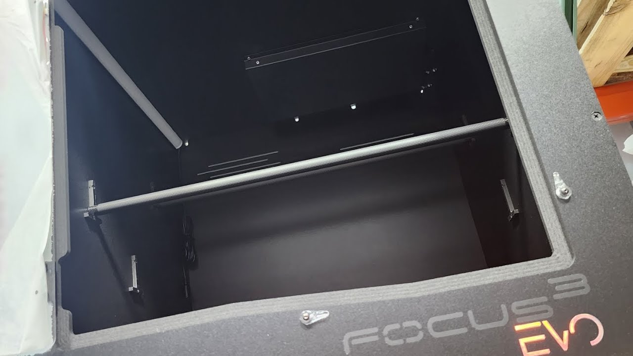 Focus Cubed Habitats EVO TwentyFour GTP Kit with Wilbanks 80w Heat Panel Upgrade - Enclosure Talk