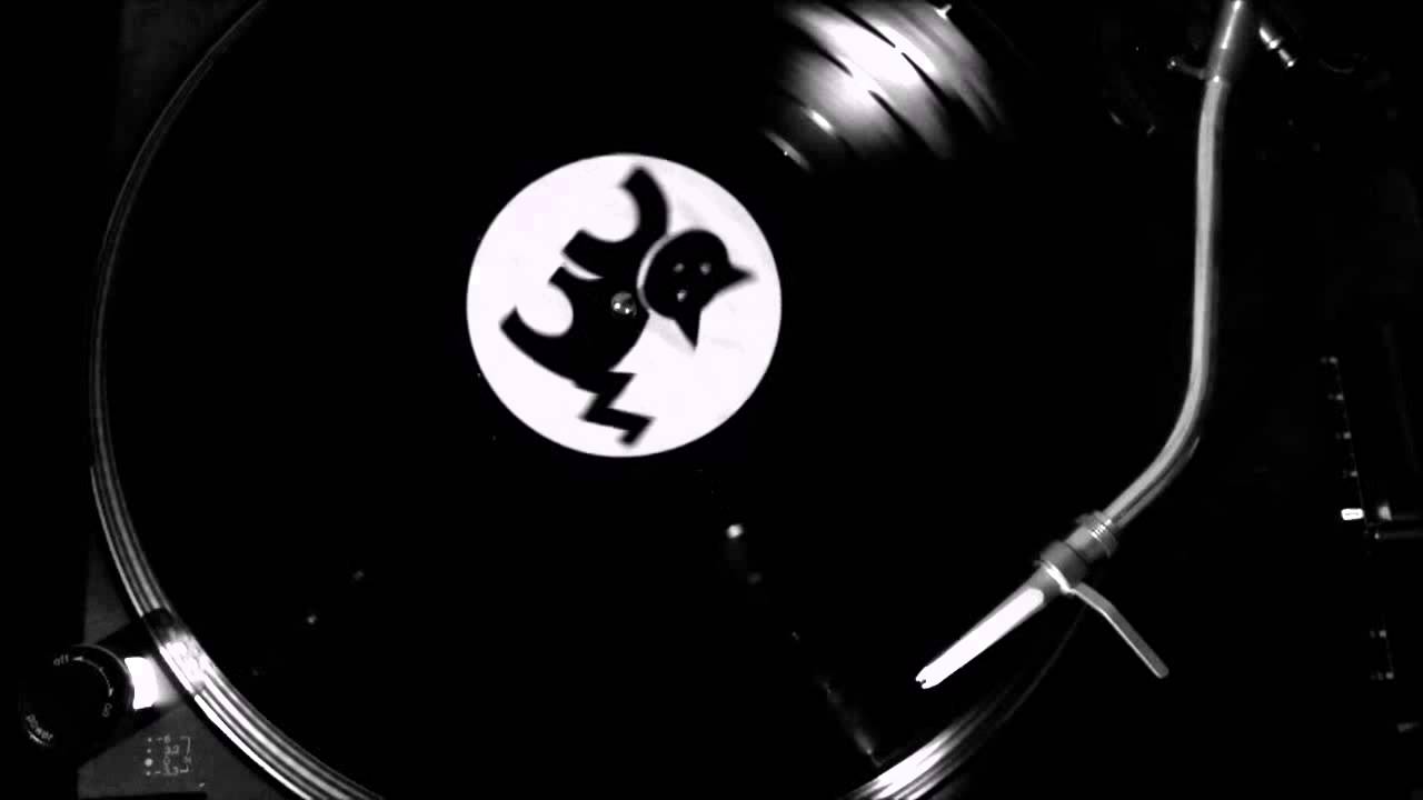 Gregory And The Hawk - Over And Over [Leche]