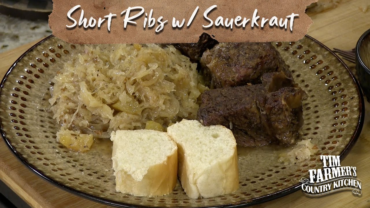 Short Ribs with Sauerkraut in Dutch Oven