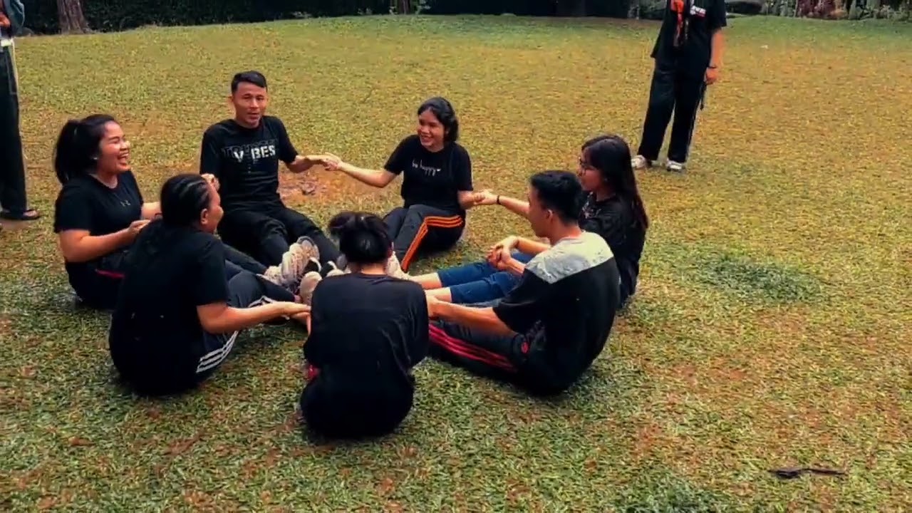 Kegiatan dalam Retreat mahasiswa/i 