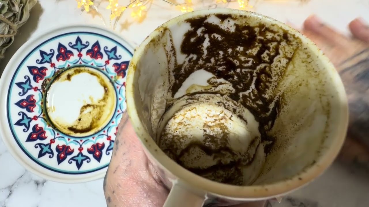 Capricorn ♑️ you’re seeing this for a reason! #asmr #tarot #coffee #capricorn 