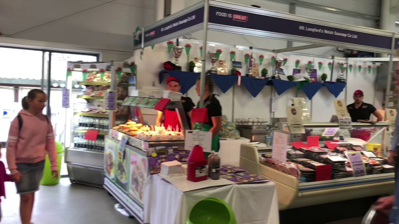 Cywain yn y neuadd fwyd / Cywain in the food hall - RWAS 2018