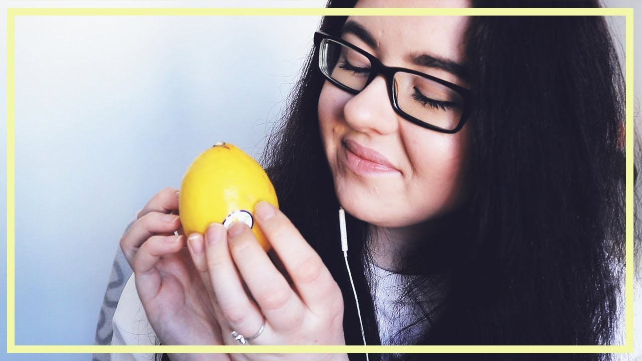 ASMR F&auml;rgtema: GULT ! GLAD P&Aring;SK &hearts; Tapping Scratching etc. (Swedish)