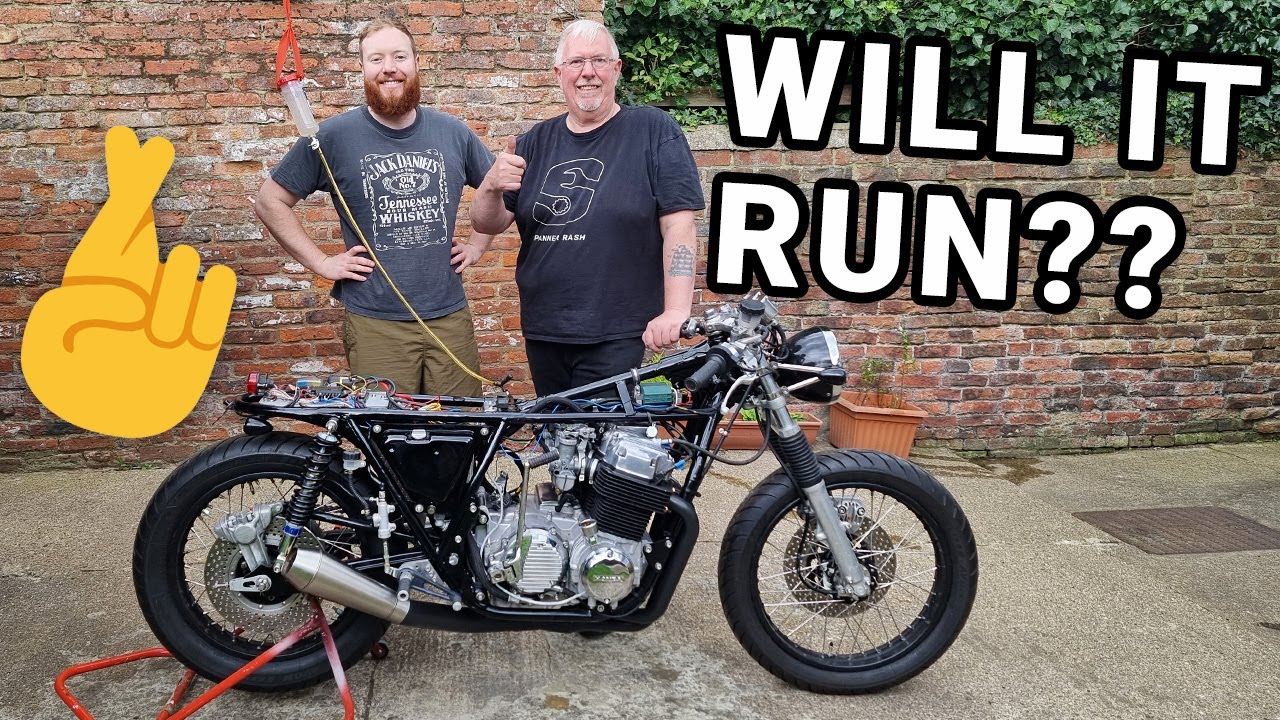 Honda CB750 Cafe Racer FIRST START after Engine Rebuild | Honda Cafe Racer Project Bike | 25