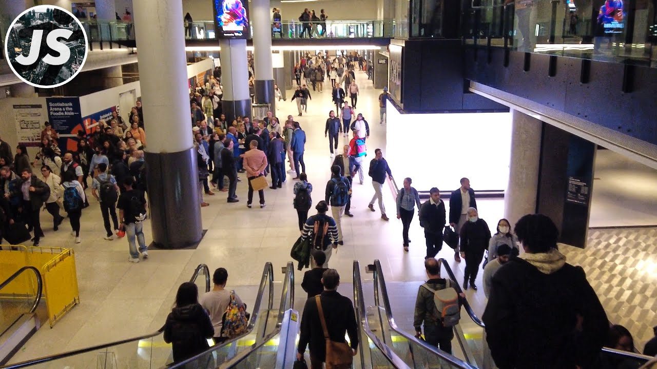 The PATH & CIBC Square Park at Rush Hour | Downtown Toronto Walk