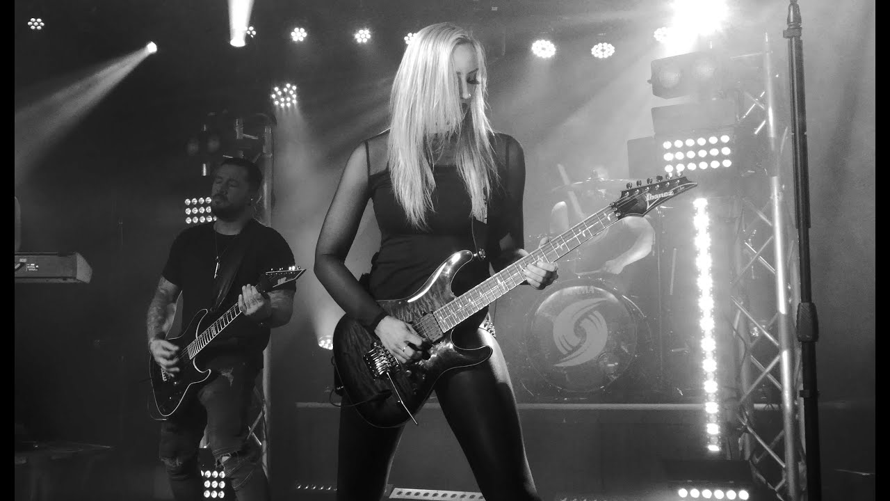 Nita Strauss with Kasey Karlsen (Deadlands) - Cowboys From Hell (Pantera cover) - 6/21/2023